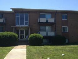 River Oaks Dr Apt D10, Rocky River - OH