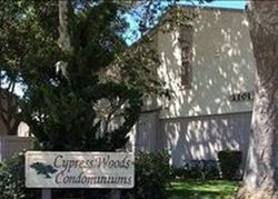 W Cypress Ave Apt J, Lompoc - CA