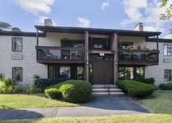 Old Colony Way Apt 202c, Orleans - MA