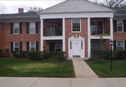 Shorely Dr Apt 202, Barrington - IL