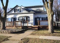 W 3rd Ave, Lennox - SD