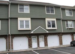 N Colony St Apt 22, Meriden - CT