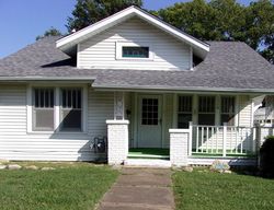 W 6th St, Coffeyville - KS