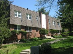 Crescent Dr Apt 50, Thiells - NY