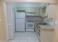 Taylor St Apt 102, Hollywood - FL