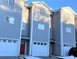 S Main St Apt 105, Jewett City - CT