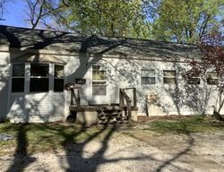 Joan Pl, Evansville - IN