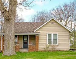 Cedar St, Laura - IL