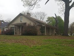 S Beech St, Winnsboro - TX