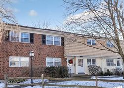 Unquowa Rd Apt 98, Fairfield - CT