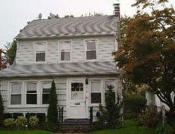Hickox Ave, Woodmere - NY