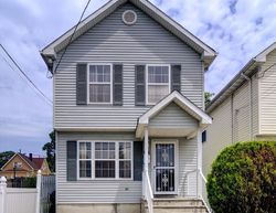 Thomas St, Perth Amboy - NJ