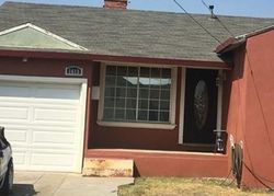 151st Ave, San Leandro - CA