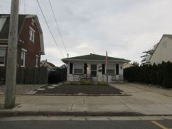 E Wisteria Rd, Wildwood - NJ