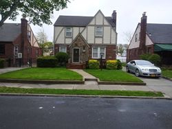 222nd St, Cambria Heights - NY