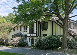 Crab Tree Ln, Lake Forest - IL