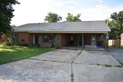 Holly St, Walnut Ridge - AR