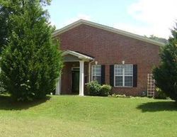 Jackson Square Dr, Hixson - TN