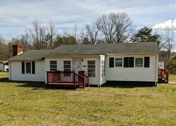 Church Hill Rd, Tappahannock - VA