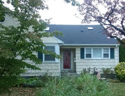 Sayles St, Cos Cob - CT