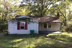 E 3rd St, Sylacauga - AL