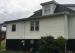 Meadow Ave, Mannington - WV