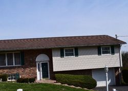 Rustic Hills Dr, Crab Orchard - WV