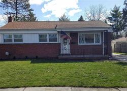 Elmwood St, Saint Clair Shores - MI