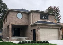 Fenton St, Dearborn Heights - MI