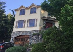 Lewis Ave, Dobbs Ferry - NY