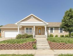 Manor Dr, Chapman - KS