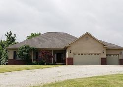 Longview Rd, Hopedale - IL