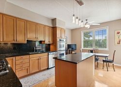 Augusta Way Apt 211, Highland Park - IL