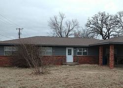 Hillcrest St, Pawnee - OK
