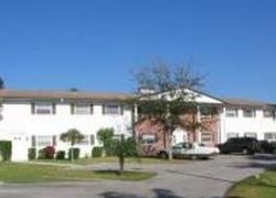 New Post Dr Apt 5, North Fort Myers - FL