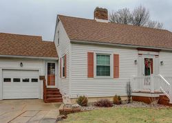 E Pells St, Paxton - IL