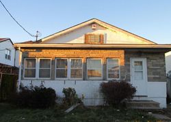 Robin Rd, Staten Island - NY