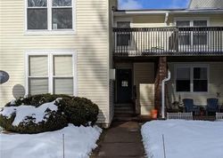 Pleasant Valley Rd Apt 8-10, South Windsor - CT