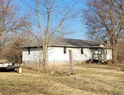 N Chestnut St, Cassville - MO