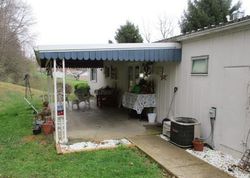 Dickson St, Mannington - WV