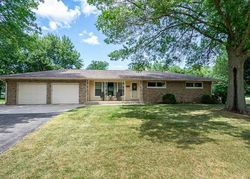 Warren Ave, Hillsdale - IL