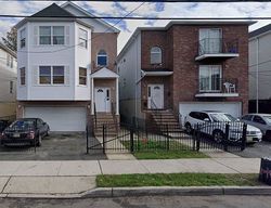 S 19th St, Newark - NJ