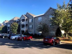 Brassfield Dr Unit 108, Winston Salem - NC