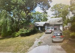 Oakdale Ave, Farmingville - NY