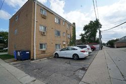 Skokie Blvd Apt 202, Skokie - IL