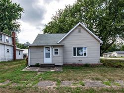 S Gaines St, Stuart - IA
