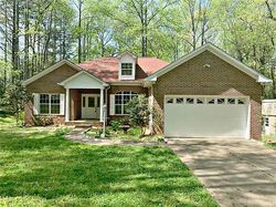 36th Avenue Dr Ne, Hickory - NC