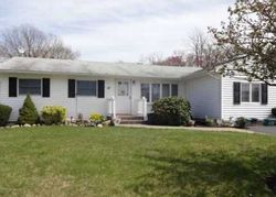 Janice Ln, Selden - NY