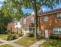 Denbigh Ct, Mays Landing - NJ