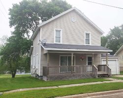 High St, Arlington - IA